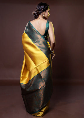 Yellow Kanjivaram Silk Saree With Blouse Piece