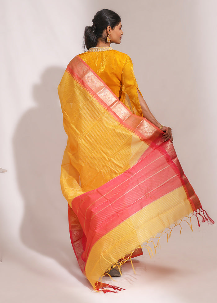 Yellow Cotton Saree With Blouse Piece