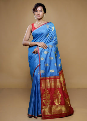 Blue Kanjivaram Silk Saree With Blouse Piece