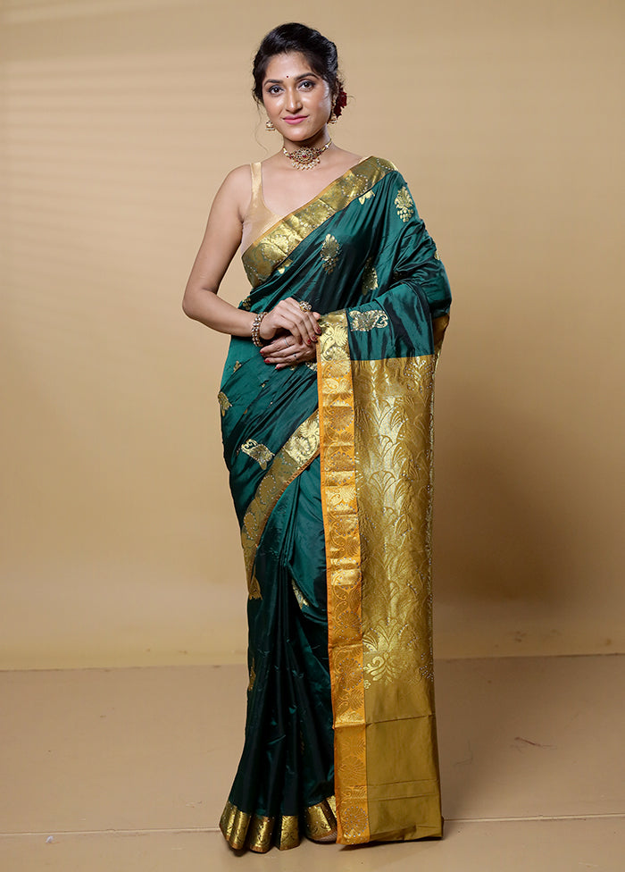 Green Kanjivaram Silk Saree With Blouse Piece