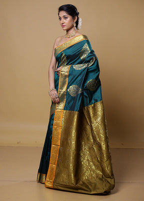 Green Kanjivaram Silk Saree With Blouse Piece