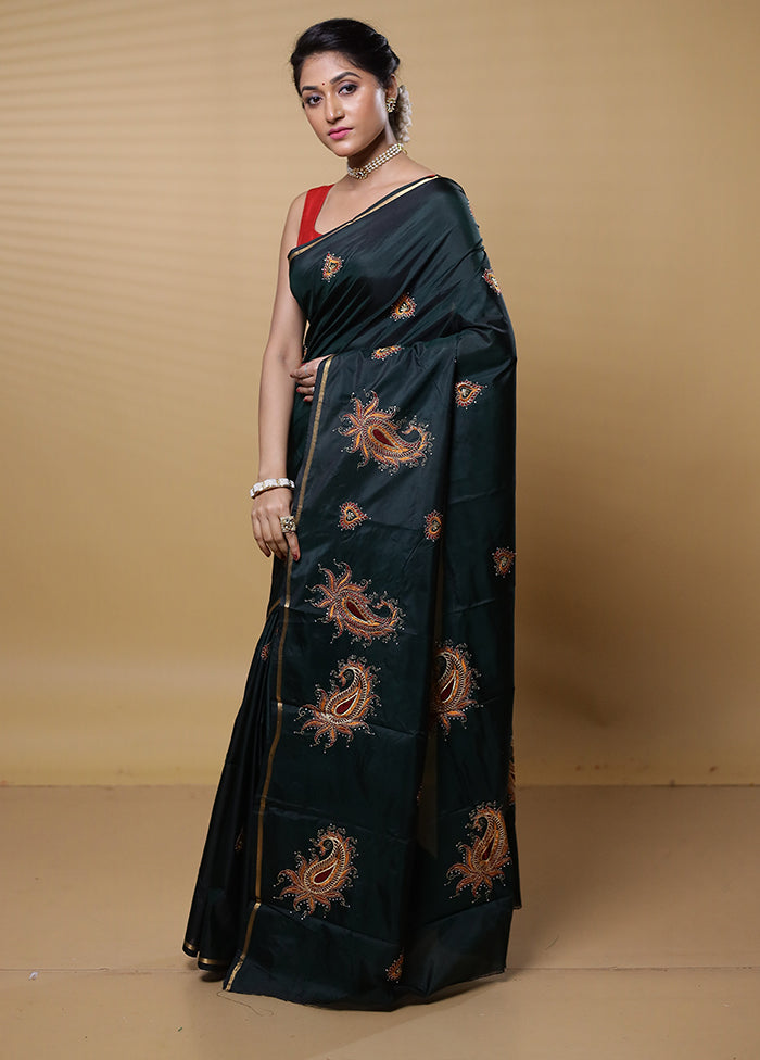 Green Kanjivaram Silk Saree With Blouse Piece