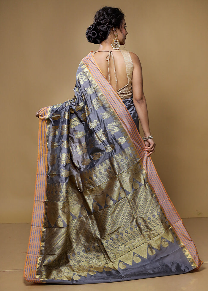 Grey Kanjivaram Silk Saree With Blouse Piece