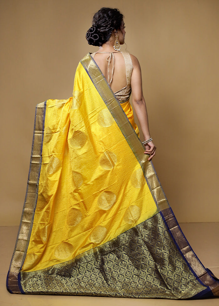 Yellow Kanjivaram Silk Saree With Blouse Piece