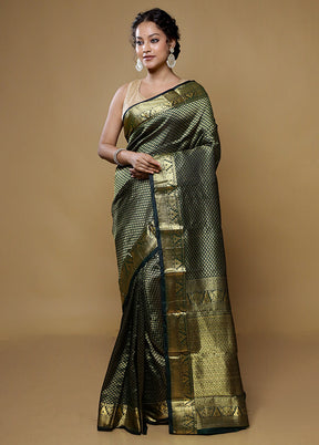 Green Kanjivaram Silk Saree With Blouse Piece