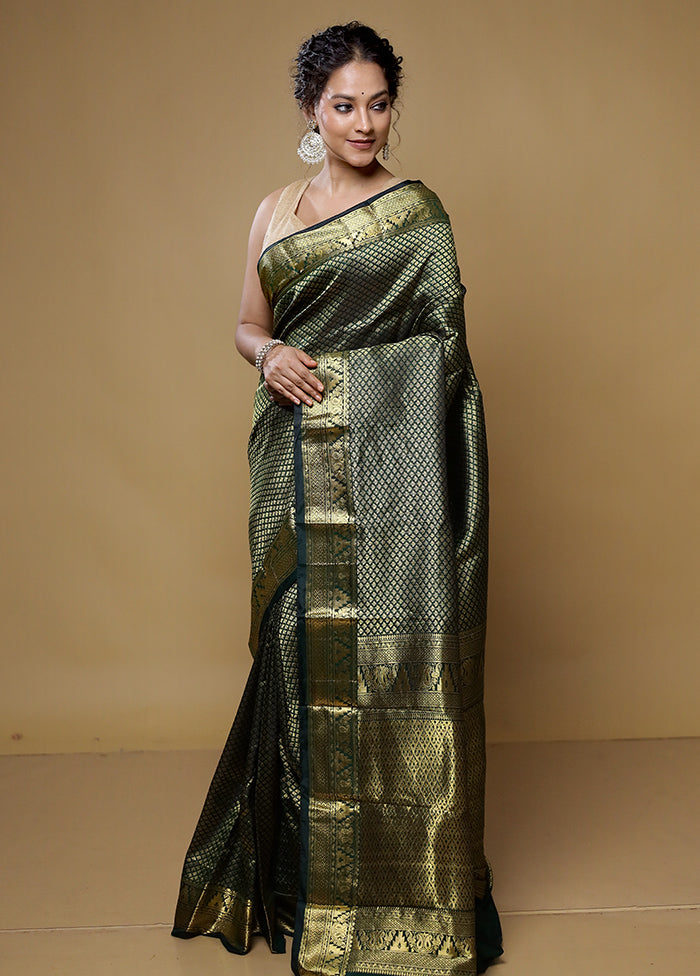 Green Kanjivaram Silk Saree With Blouse Piece