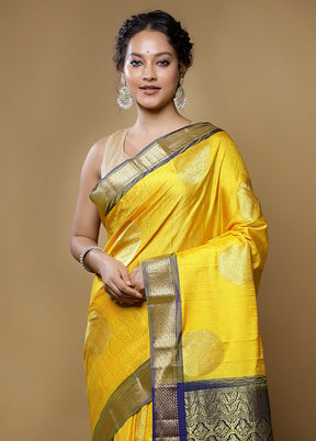 Yellow Kanjivaram Silk Saree With Blouse Piece