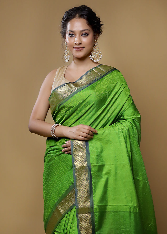 Green Kanjivaram Silk Saree With Blouse Piece