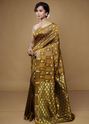 Rust Kanjivaram Silk Saree With Blouse Piece