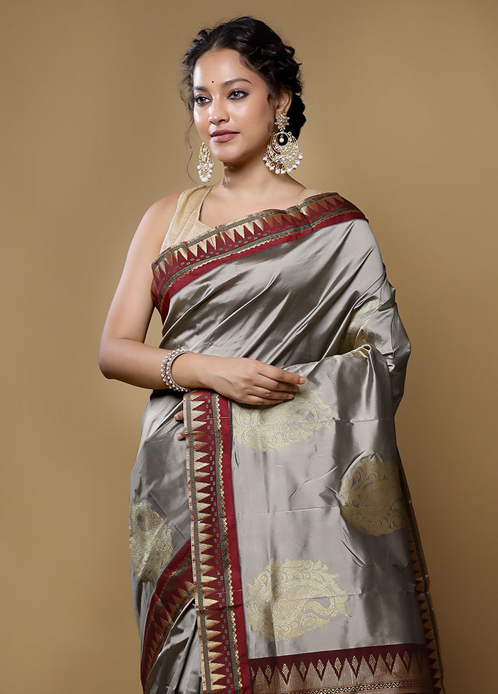 Grey Kanjivaram Silk Saree With Blouse Piece