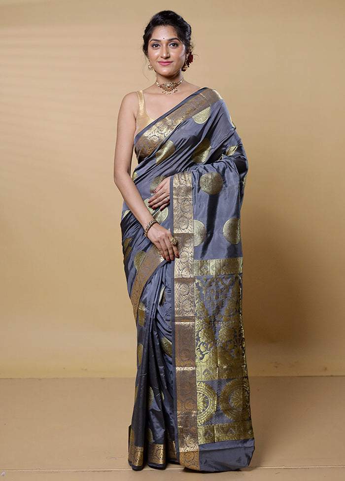 Grey Kanjivaram Silk Saree With Blouse Piece