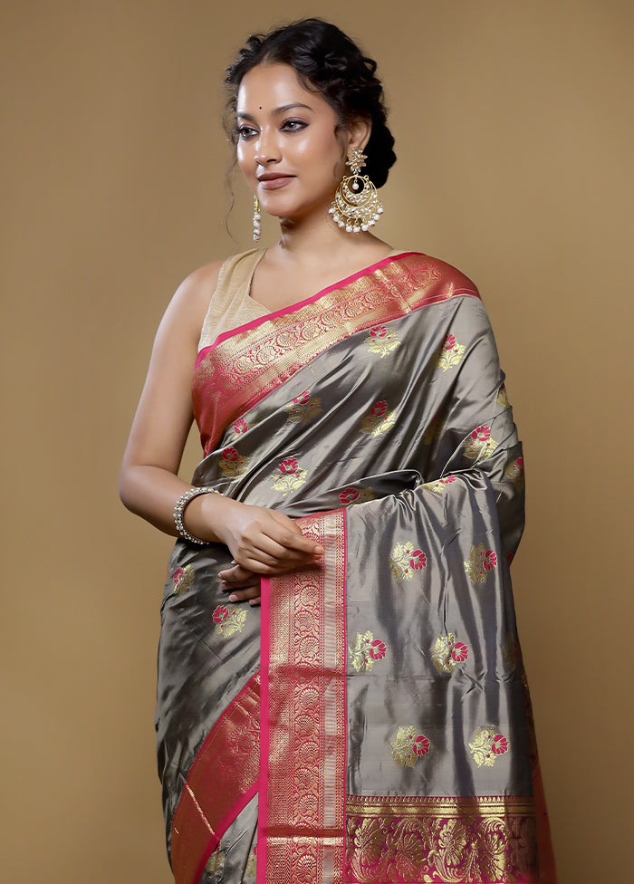 Grey Kanjivaram Silk Saree With Blouse Piece