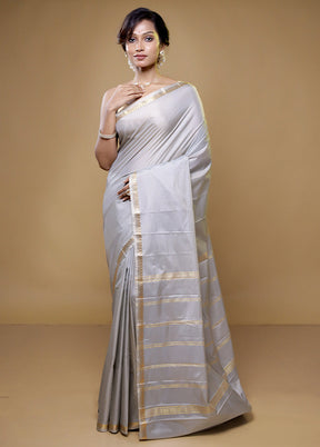 Grey Kanjivaram Silk Saree With Blouse Piece