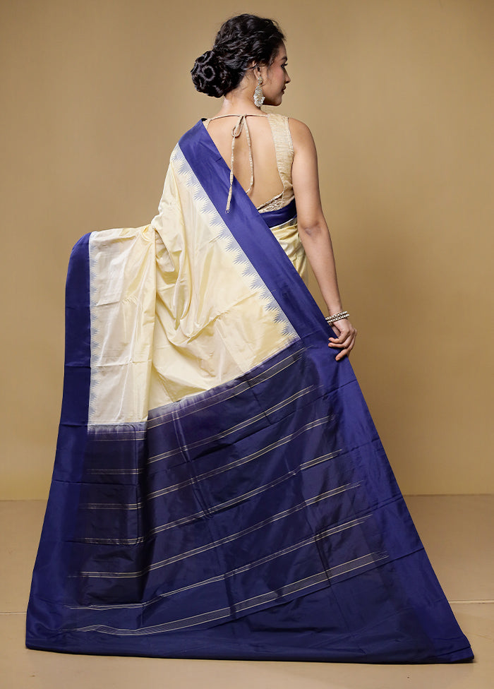 Cream Kanjivaram Silk Saree With Blouse Piece