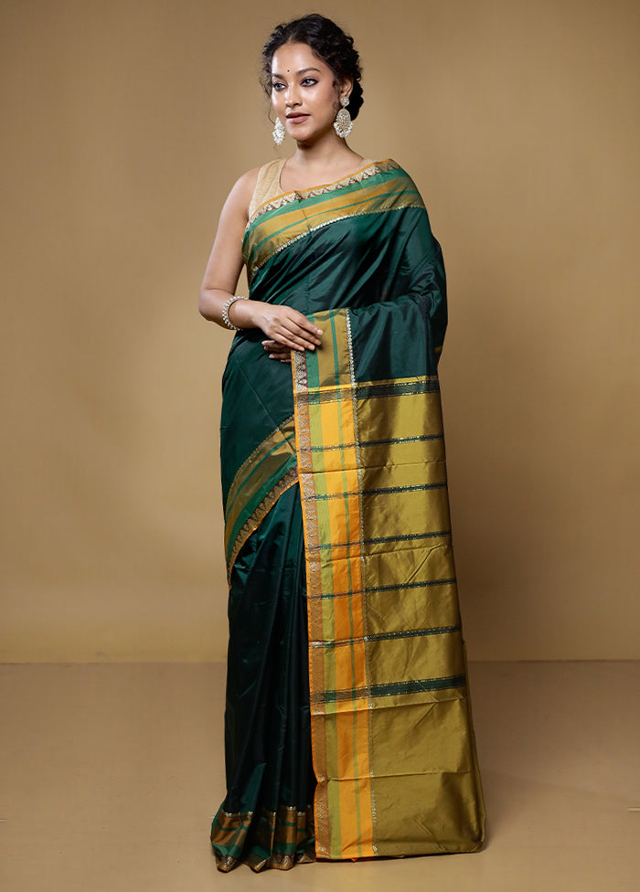 Maroon Kanjivaram Silk Saree With Blouse Piece