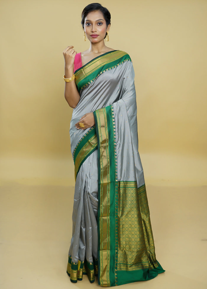 Grey Kanjivaram Silk Saree With Blouse Piece