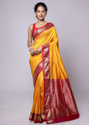 Yellow Kanjivaram Silk Saree With Blouse Piece