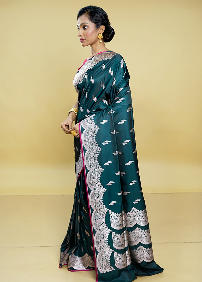 Green Banarasi Silk Saree With Blouse Piece