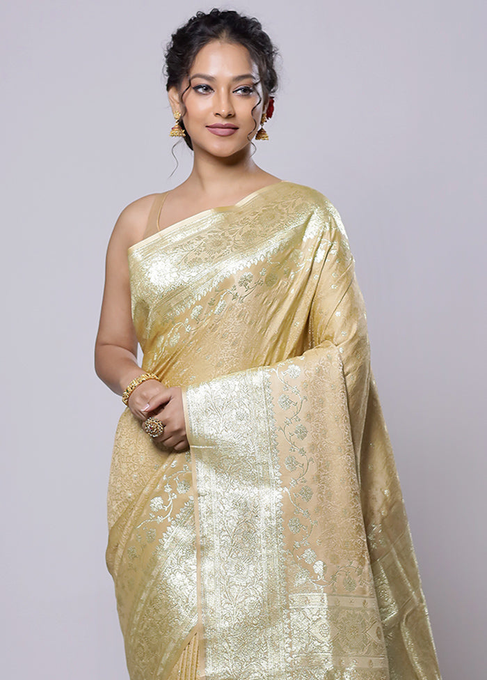 Cream Tanchoi Silk Saree With Blouse Piece