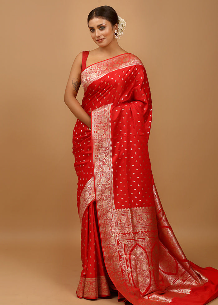 Red Banarasi Silk Saree With Blouse Piece