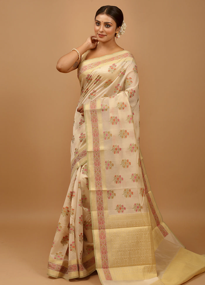 Cream Cotton Saree With Blouse Piece