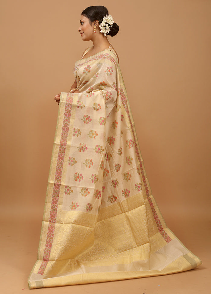 Cream Cotton Saree With Blouse Piece