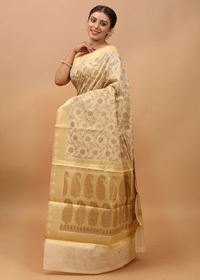 Cream Cotton Saree With Blouse Piece