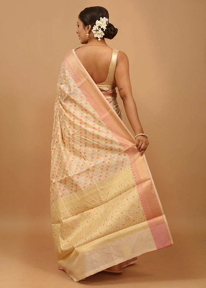 Cream Cotton Saree With Blouse Piece