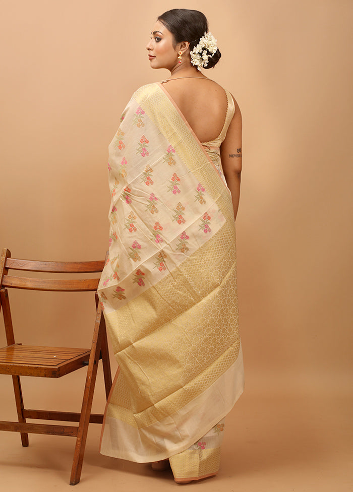 Cream Cotton Saree With Blouse Piece