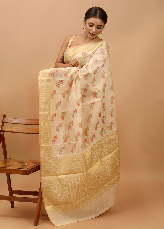 Cream Cotton Saree With Blouse Piece