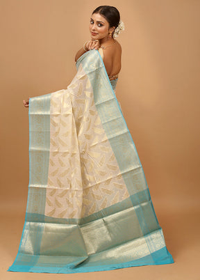 White Kora Silk Saree With Blouse Piece