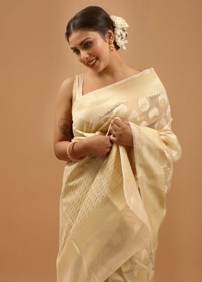 Cream Kora Silk Saree With Blouse Piece