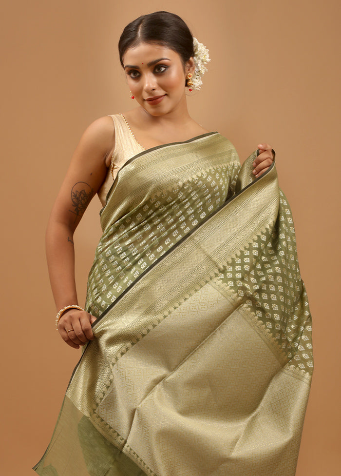 Green Kora Silk Saree With Blouse Piece