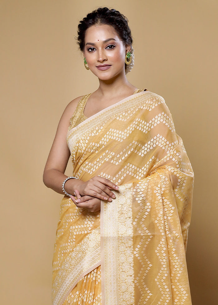 Yellow Kora Silk Saree With Blouse Piece