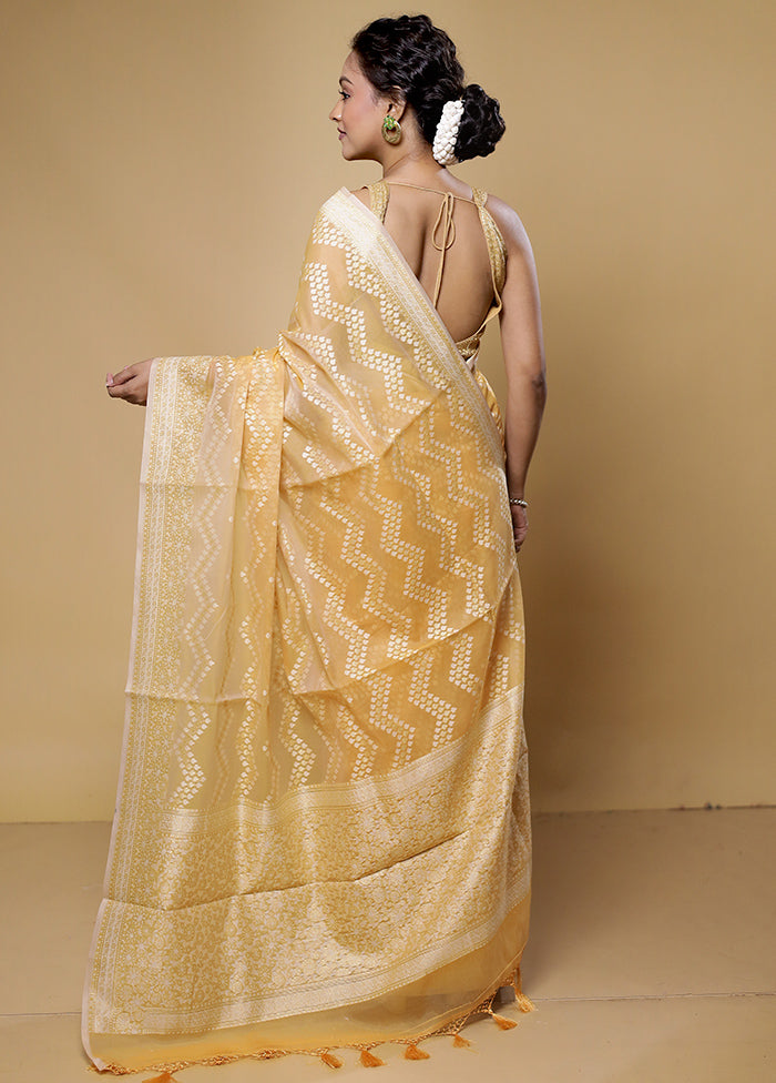 Yellow Kora Silk Saree With Blouse Piece