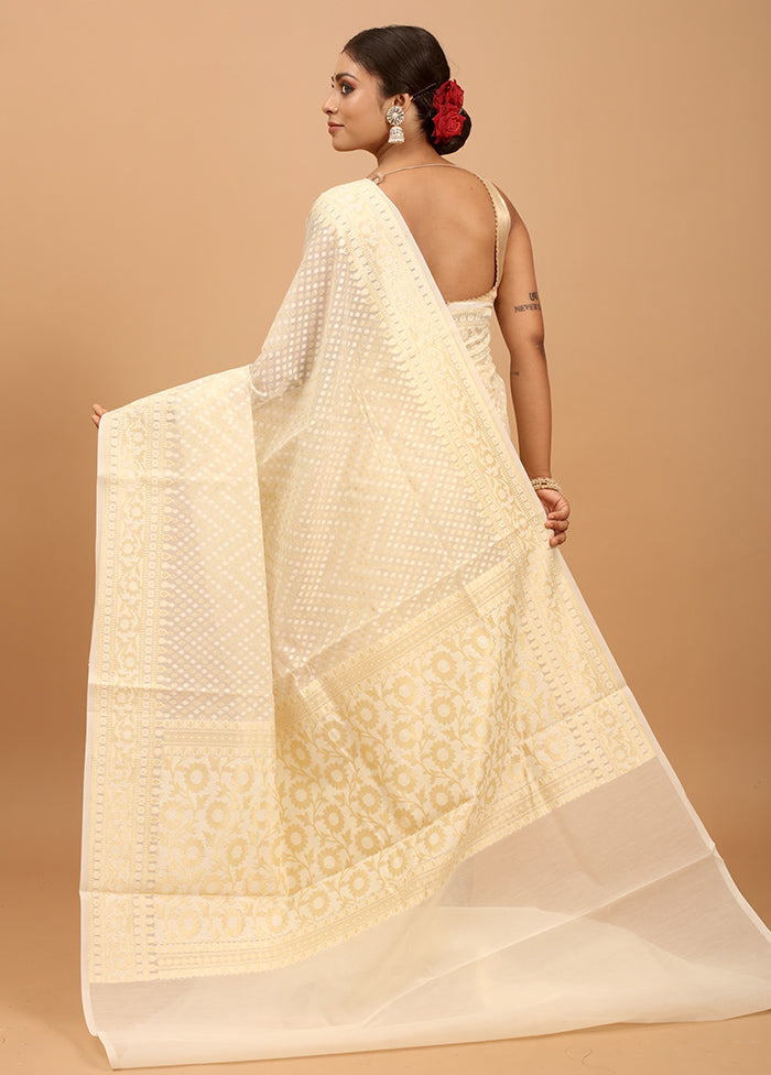 White Kora Silk Saree With Blouse Piece