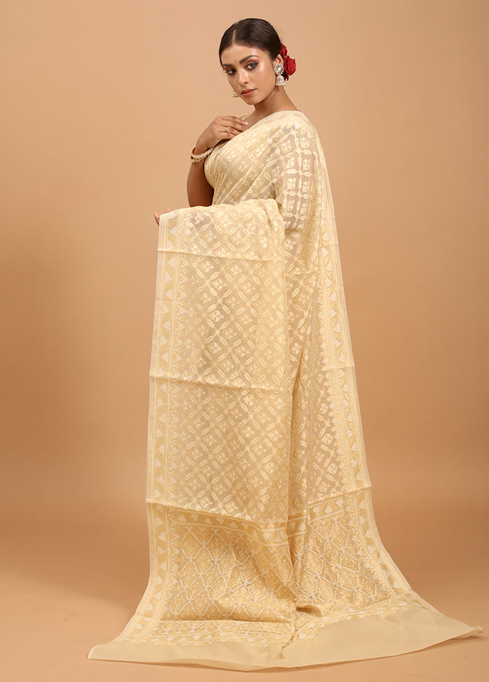 Cream Kora Silk Saree With Blouse Piece