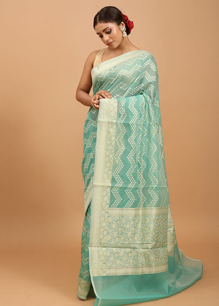 Green Kora Silk Saree With Blouse Piece