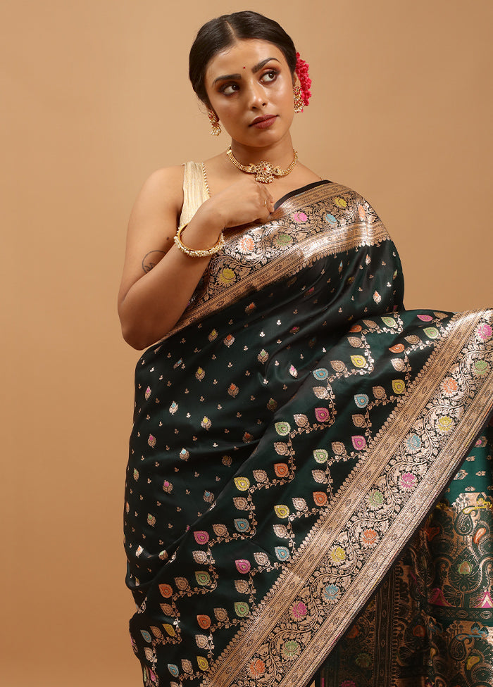 Green Banarasi Silk Saree With Blouse Piece