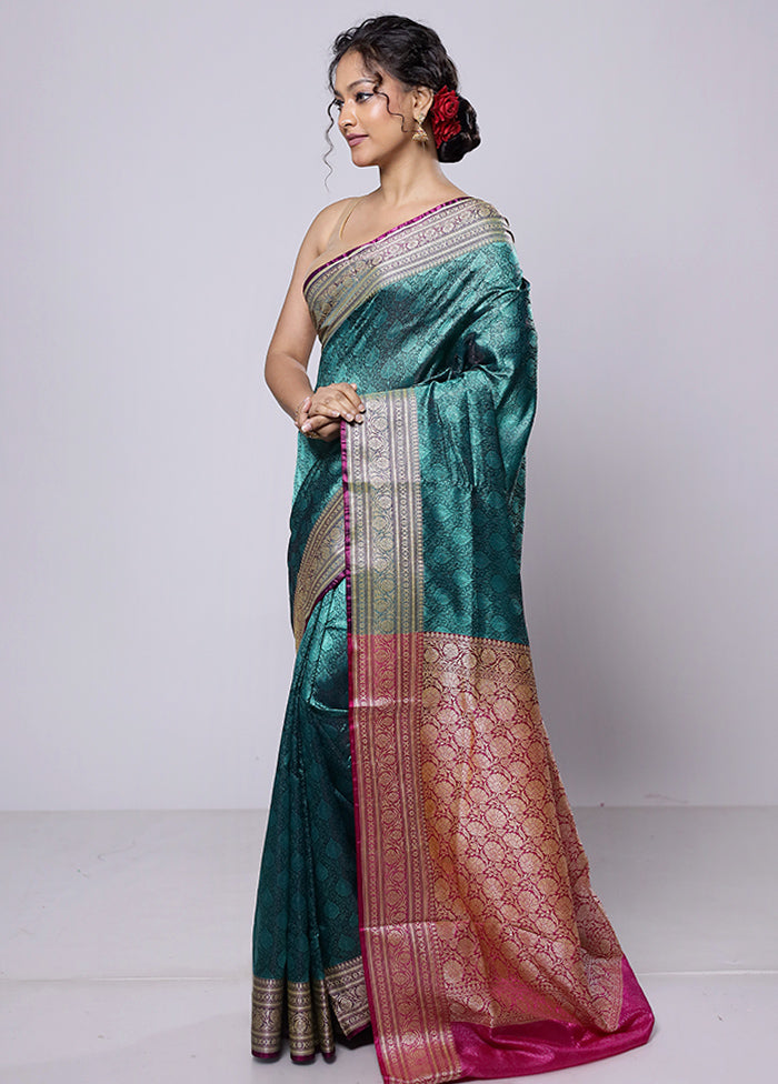 Green Dupion Silk Saree With Blouse Piece