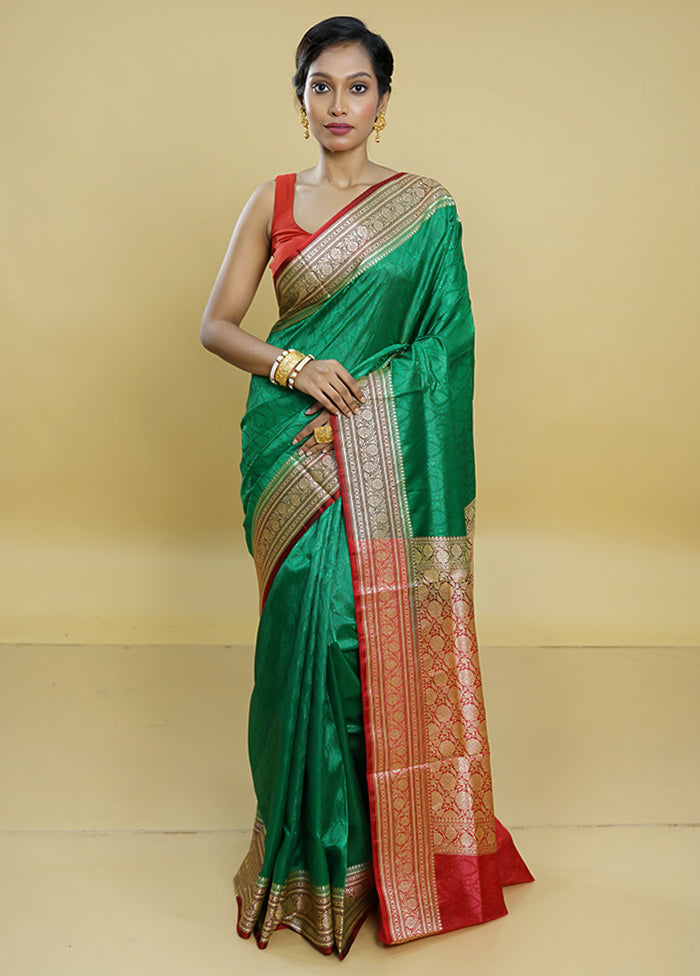 Green Dupion Silk Saree With Blouse Piece