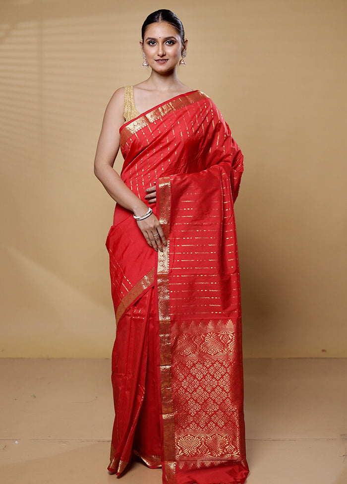 Red Kanjivaram Silk Saree With Blouse Piece