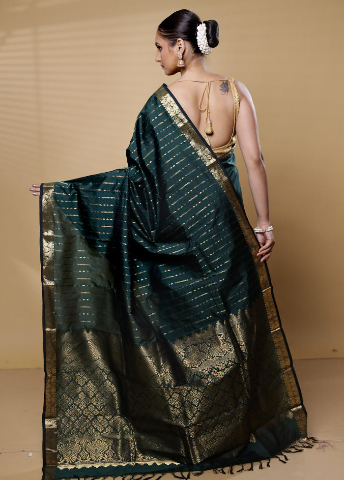 Green Kanjivaram Silk Saree With Blouse Piece