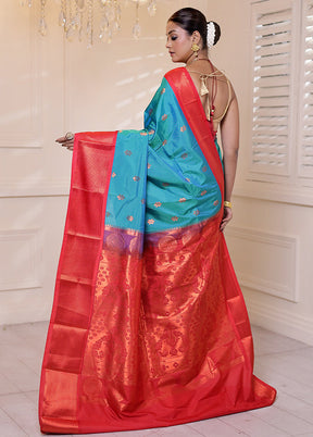 Green Kanjivaram Silk Saree With Blouse Piece