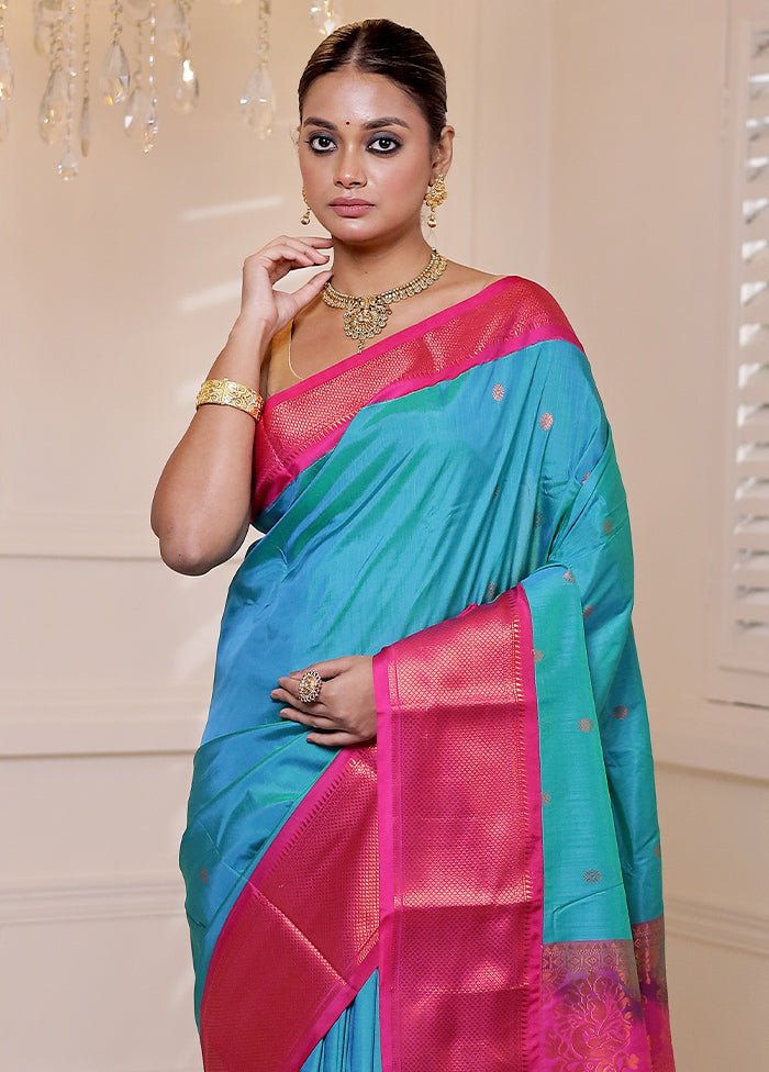 Green Kanjivaram Silk Saree With Blouse Piece