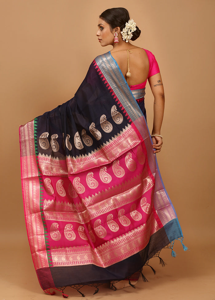 Blue Cotton Saree With Blouse Piece