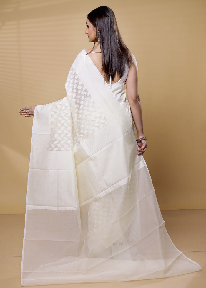 White Net Saree With Blouse Piece