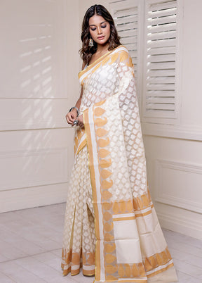 Cream Net Saree With Blouse Piece