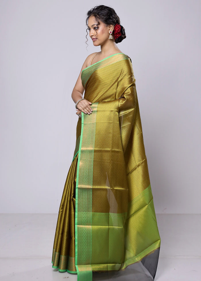 Green Kora Silk Saree With Blouse Piece