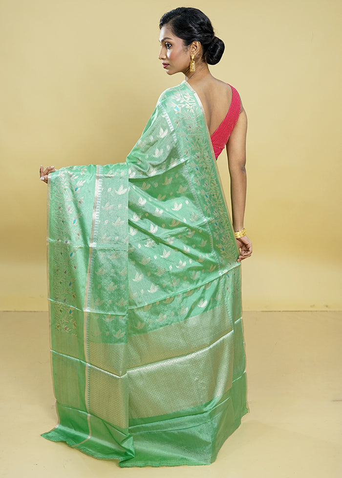 Green Dupion Silk Saree With Blouse Piece